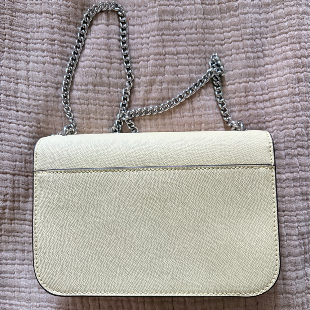 Tory Burch Saffiano Shoulder Bag in Lemon Sugar (Butter Yellow) - Picture 6 of 6
